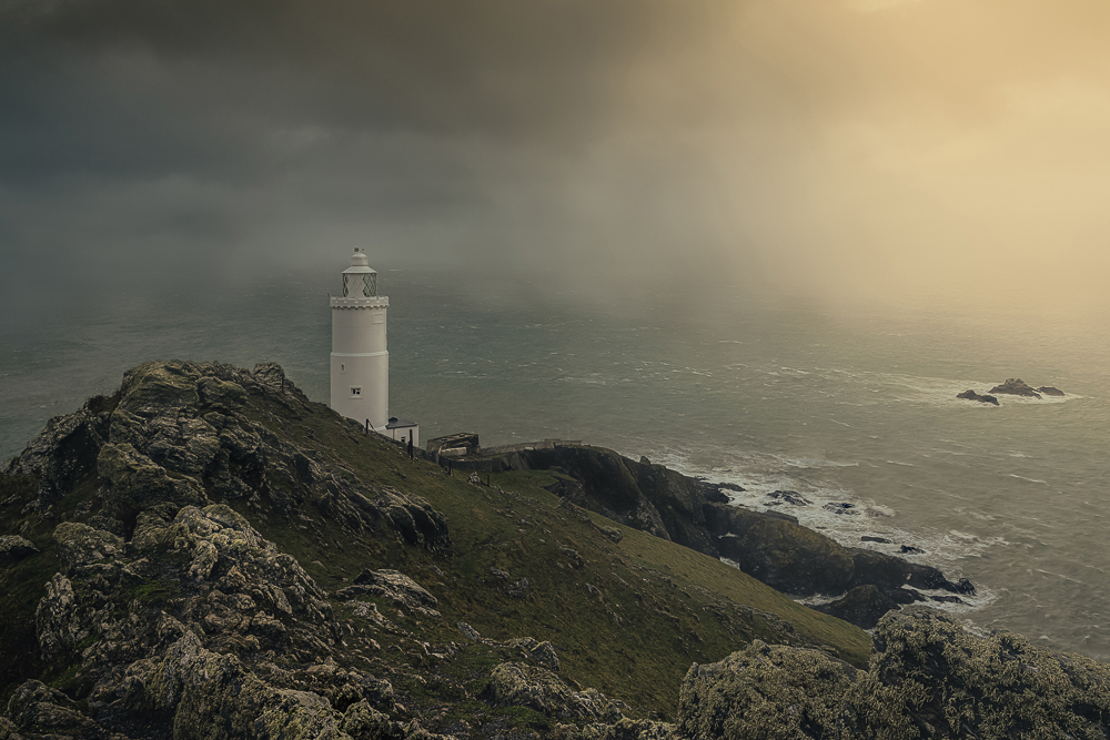 look to the horizion